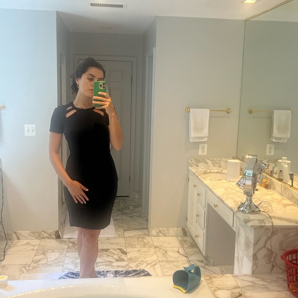 Halston Heritage Black dress size 0, perfect condition - Picture 3 of 3